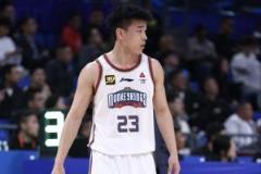 CBA新星林葳季后賽首戰(zhàn)砍37分11助攻負(fù)重前行引關(guān)注