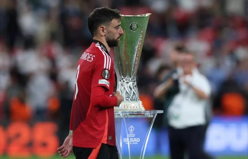 英媒：利雅得新月開出1億英鎊報價貝利奇ich，曼聯(lián)夏窗籌款或出售球員