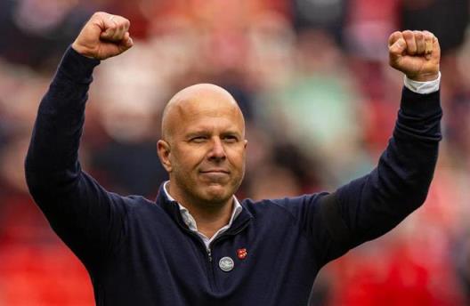 斯洛特：為何他最終選擇利物浦而非熱刺？