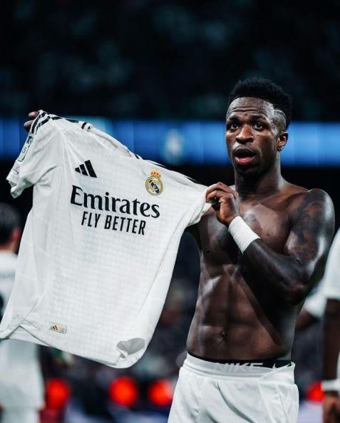 西班牙六臺(tái)：維尼修斯加盟皇馬三年，世俱杯前正式公布