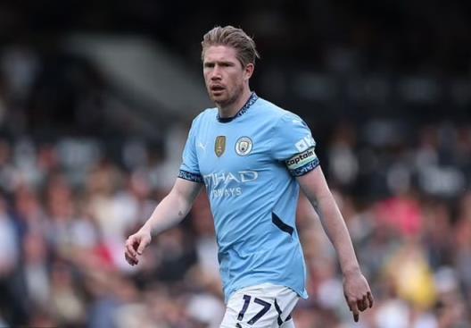 德布勞內(nèi)加盟那不勒斯前，西漢姆與維拉曾有意簽下他