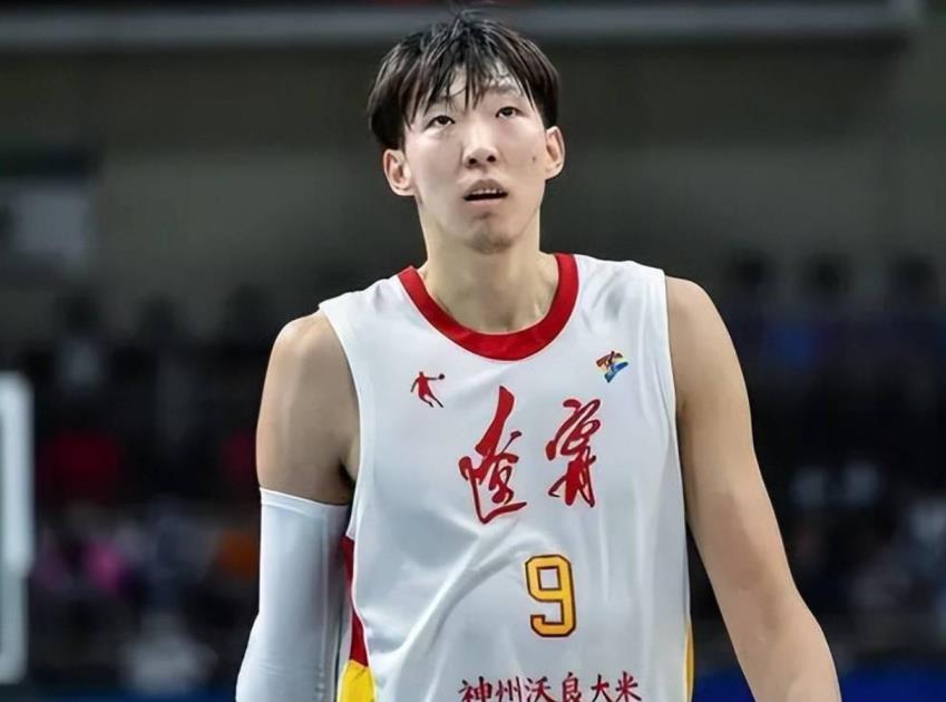 周琦加盟四川隊(duì)獲600萬(wàn)高薪備戰(zhàn)全運(yùn)會(huì)，遼寧難以匹敵