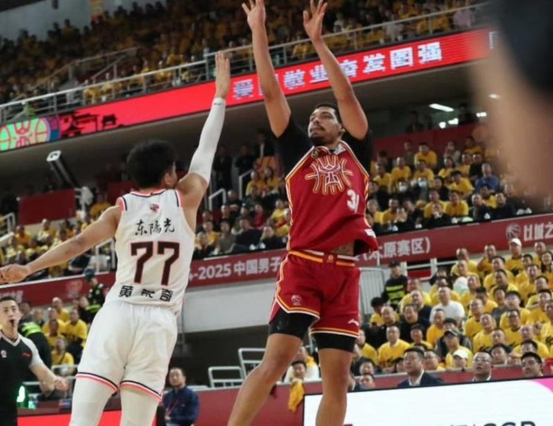 外援凱爾尋求重返CBA征戰(zhàn)新賽季