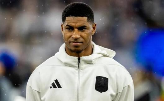 巴塞羅那四大引援人選曝光，阿莫林棄將入選名單