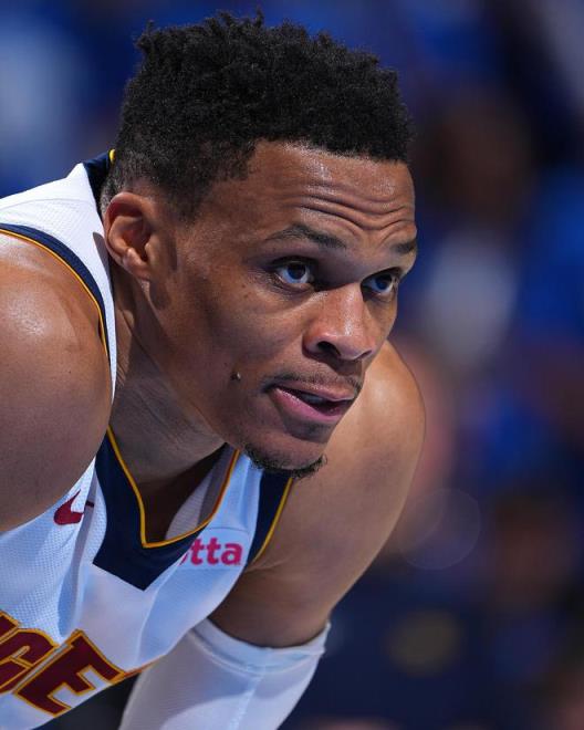 哈利差一板達成三雙！季后賽半場僅威少在對陣火箭時做到過