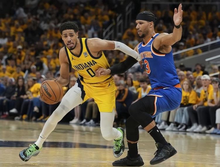 哈利魔法閃耀全場(chǎng)！NBA東決戰(zhàn)報(bào)：神奇三雙創(chuàng)歷史紀(jì)錄 步行者輕取尼克斯