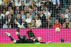 阿斯報(bào)：盧寧非加拉塔薩雷首選，球隊(duì)傾向簽下阿利森或大馬丁