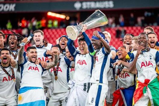 聯(lián)賽熊歐聯(lián)雄！媒體人：澳波組合或更適國(guó)足