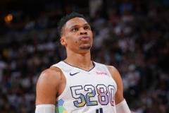 威少將進(jìn)行右手手術(shù)修復(fù)本賽季兩處骨折