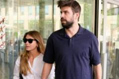 西媒：皮克與克拉拉共同現(xiàn)身，當(dāng)?shù)鼐熳o(hù)送用餐辟謠