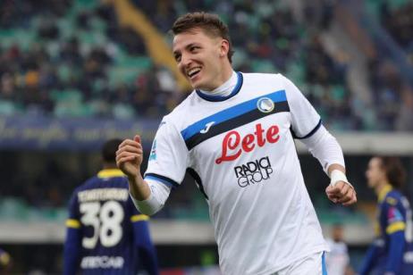 曼聯(lián)和馬競(jìng)有意簽下雷特吉，賴因德斯或離隊(duì)，藍(lán)軍報(bào)價(jià)安古伊薩