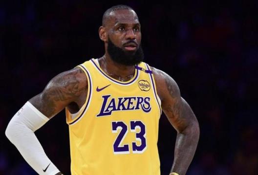 Shams：詹姆斯或選擇執(zhí)行球員選項，下賽季留湖人