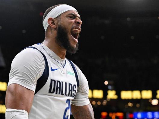 湖記：湖人重點關注克拉克斯頓、加福德等中鋒球員