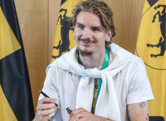 斯圖加特主席確認(rèn)沃爾特·馬德將延續(xù)職業(yè)生涯