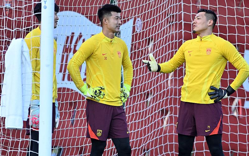 國足門將人選仍未確定，教練組將持續(xù)觀察后決定最終人選