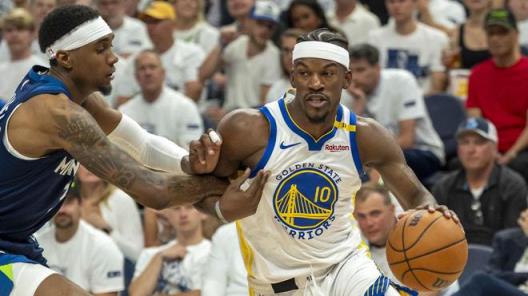 巴特勒關(guān)鍵時刻表現(xiàn)獲庫里高度贊揚(yáng)