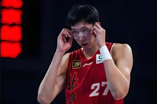 周琦簽約四川并非600萬？睢冉爆料引爭議，遼寧被指未聯(lián)系