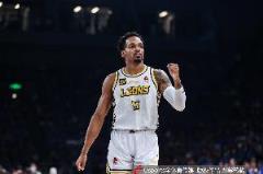 球迷稱你為“大爹”？巴里-布朗：這挺奇怪的，我當(dāng)是夸我了