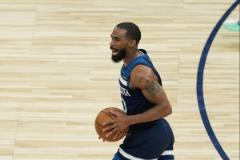 康利西決表現(xiàn)低迷，場均僅4.4分2.4助攻，命中率僅21.2%