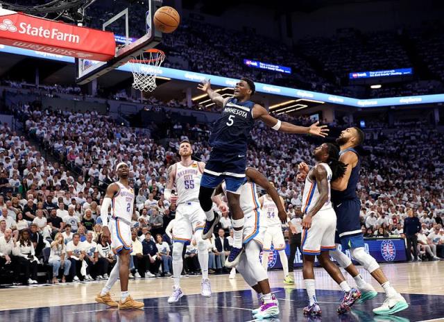 NBA季后賽森林狼vs雷霆G5 首節(jié)命中率低至15%僅得九分