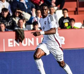 德天空：藥廠正運作簽下西乙小將科法內，解約金500萬歐