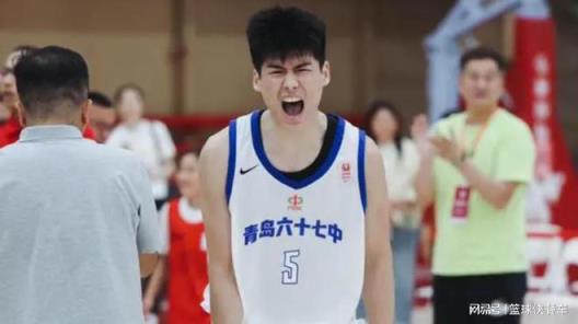 20分慘敗創(chuàng)紀(jì)錄！CBA球隊(duì)遭大學(xué)生橫掃，顏面盡失！