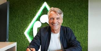 斯蒂芬正式出任不萊梅主帥，首次執(zhí)掌德甲球隊教鞭