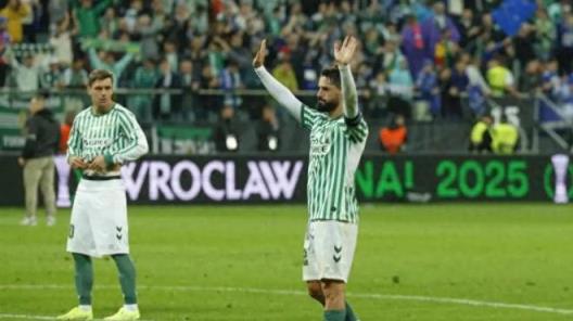 伊斯科怒斥球隊(duì)：我們退得太靠后了，痛失冠軍