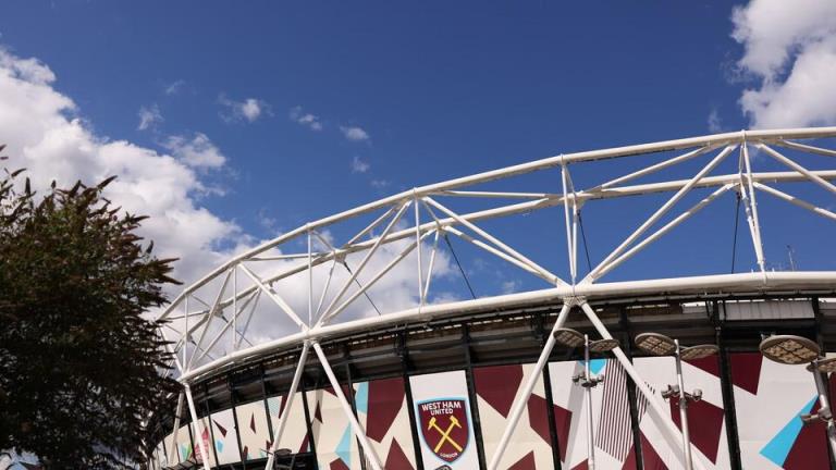 西漢姆聯(lián)因球迷不當(dāng)行為被罰款12萬(wàn)英鎊