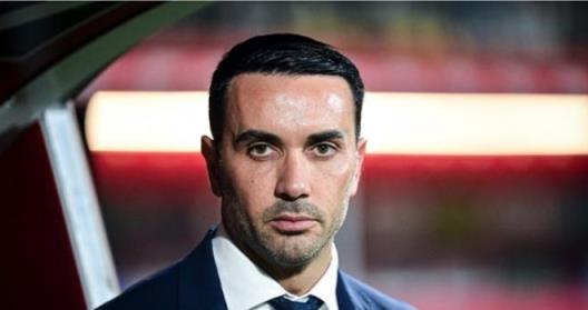 佛羅倫薩官方宣布解雇主帥帕拉迪諾