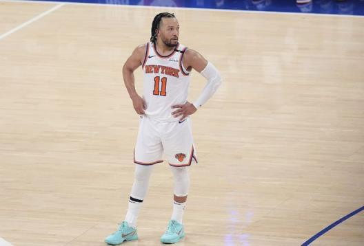 布倫森高效表現(xiàn)：5戰(zhàn)165分+4場30+力挽狂瀾勝哈利