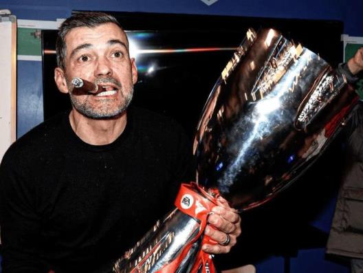 AC米蘭1年內(nèi)3次換帥：孔塞桑下課僅帶隊半年，囧叔11年后回歸