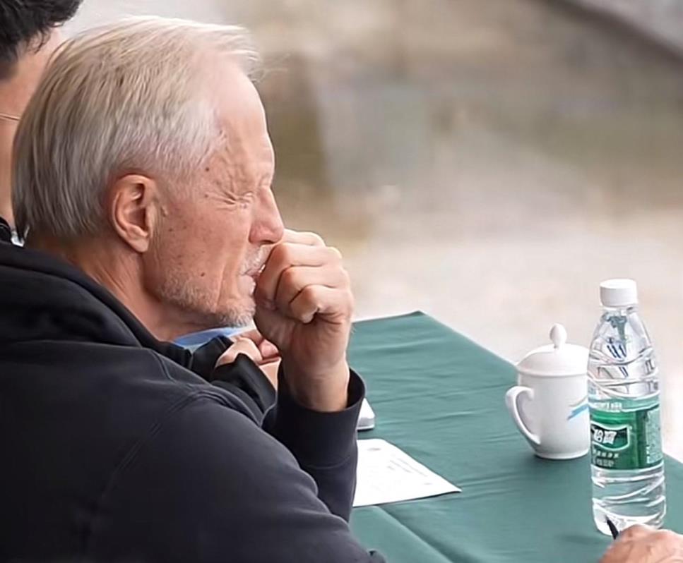 安德森觀戰(zhàn)云南男足U20全運會資格賽 看似考察年輕球員