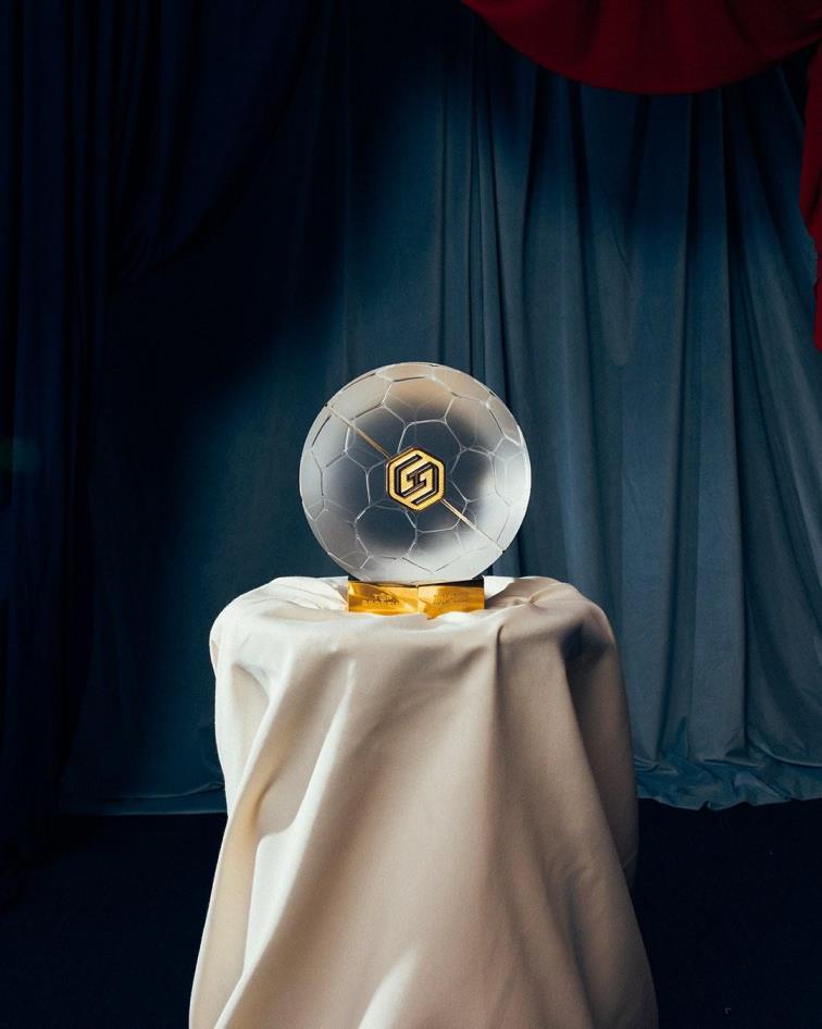 法甲金靴與助攻王獎杯能拼成一塊？