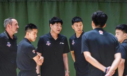 5名新星上調(diào)一線隊(duì) 邱彪布局山東男籃升級(jí)之路