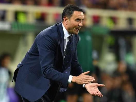 佛羅倫薩解雇主帥帕拉迪諾，兩年三冠夢碎