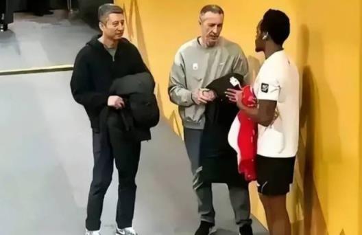 布朗有意抬價，球迷：籃協(xié)又想空手套白狼