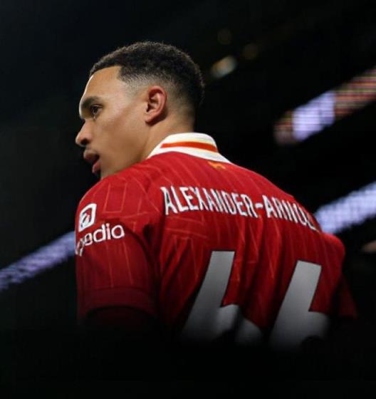 阿諾德刪掉社交媒體主頁(yè)“利物浦球員”標(biāo)簽，球迷怒斥真丟臉