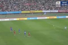 蘇超第三輪徐州2-1連云港 超2萬人現(xiàn)場見證激戰(zhàn)