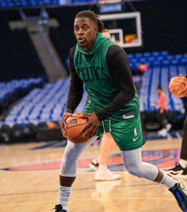 34歲仍受追捧！“保羅翻版”兩招制勝，小球時(shí)代不可或缺的球員