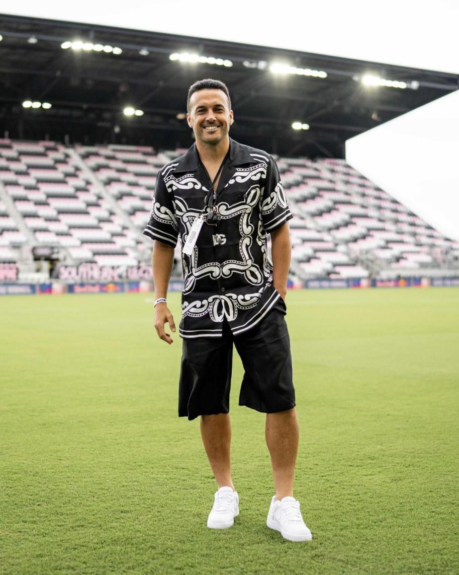 西班牙老將佩德羅探望隊友，赴邁阿密國際探訪