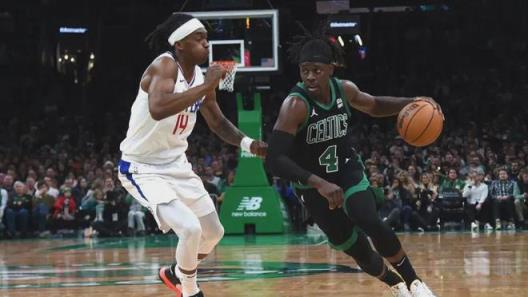 快船交易朱霍勒迪助倫納德和哈登，美媒提議三換一陣容調(diào)整