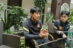 浮嶋敏：三名門將實力相當，未料下半場竟遭紅牌