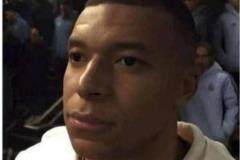 巴黎2-0領(lǐng)先！外網(wǎng)熱議：姆巴佩已哭暈，他才是巴黎的隱患