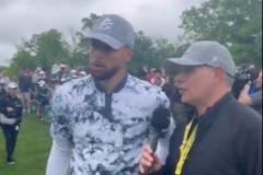 庫里：現(xiàn)在該傳給巴特勒了！