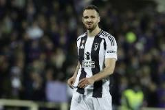 斯基拉：加蒂續(xù)約談判進行中，薩沃納與麥肯尼續(xù)約待管理層決定