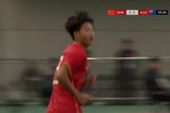 連場破門！梁仕宇冷靜施射，萬項(xiàng)補(bǔ)射助國少1-1扳平