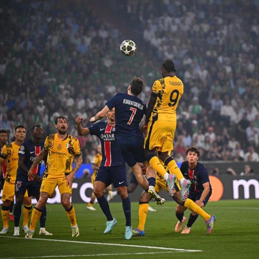 雷速討論室：國米半場0-2落后，下半場能否逆轉(zhuǎn)？