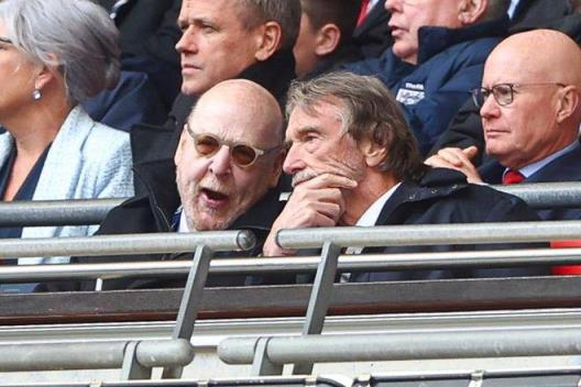 沙特開出1億歐元轉(zhuǎn)會(huì)費(fèi)加2億歐元合同吸引曼聯(lián)B費(fèi)