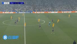 克瓦拉茨赫利亞犀利內(nèi)切射門偏出